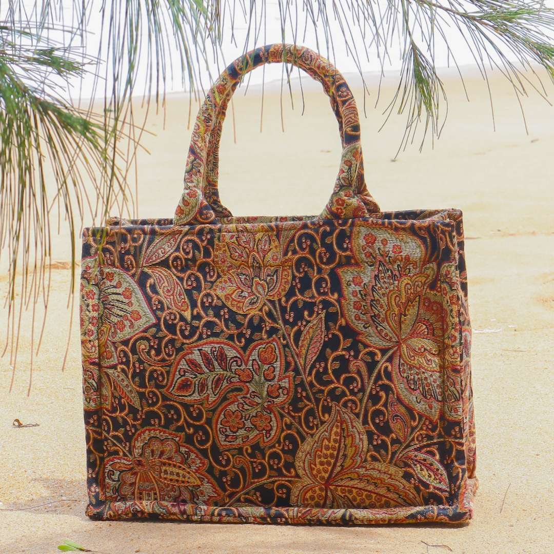 Woven Trail Companion