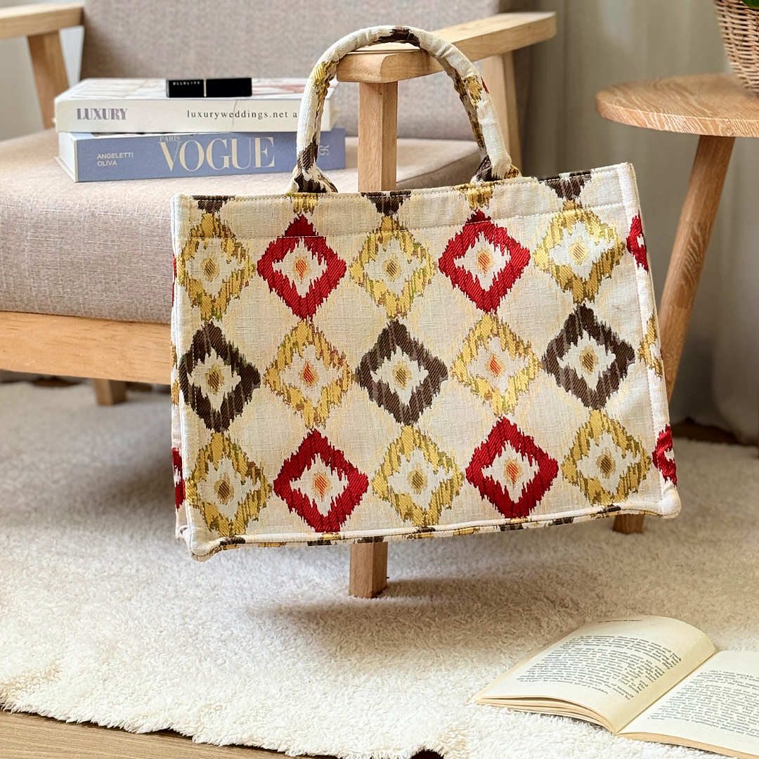 Jacquard Jewel