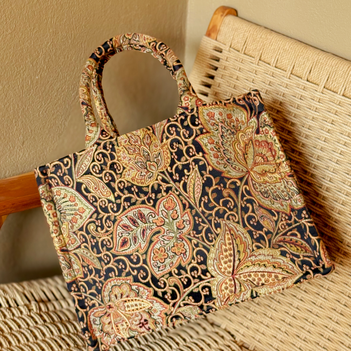 Woven Trail Companion