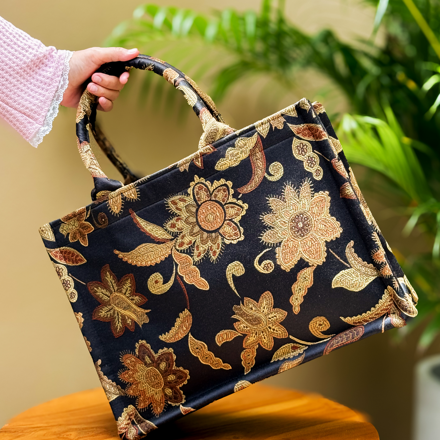 Flora Luxe Tote