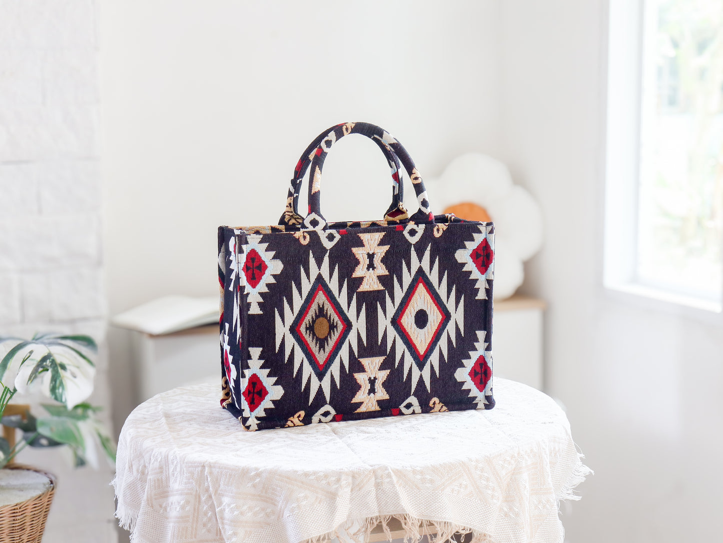 Jacquard Woven Bohemian Tote Bag: Handmade Design
