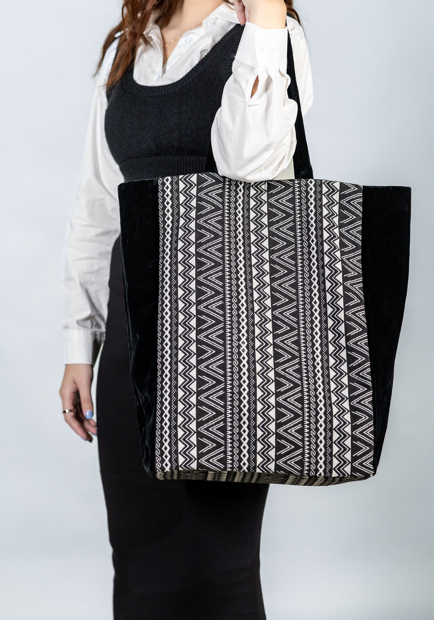 Woven Tall Shopping Bag