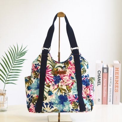 T-Shirt Style Shoulder Tote Bag - Chic Design in Bright Jungle Print