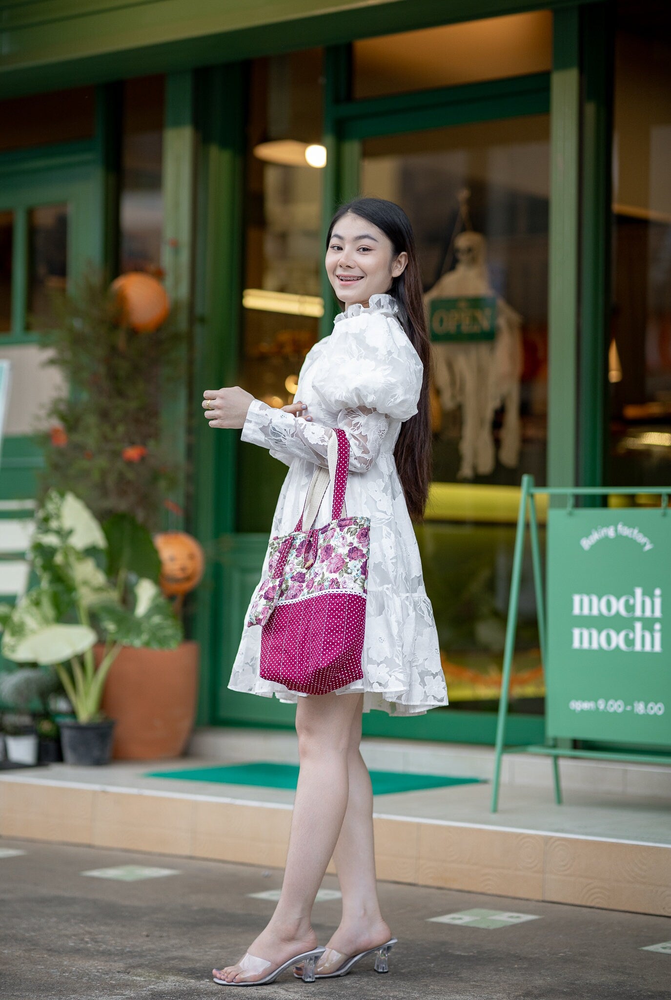 Thai Girl with Handmade Shoulder Bag - Elegant Rose Flower and Polka Dot Design Red Rose and Polka Dot Pattern