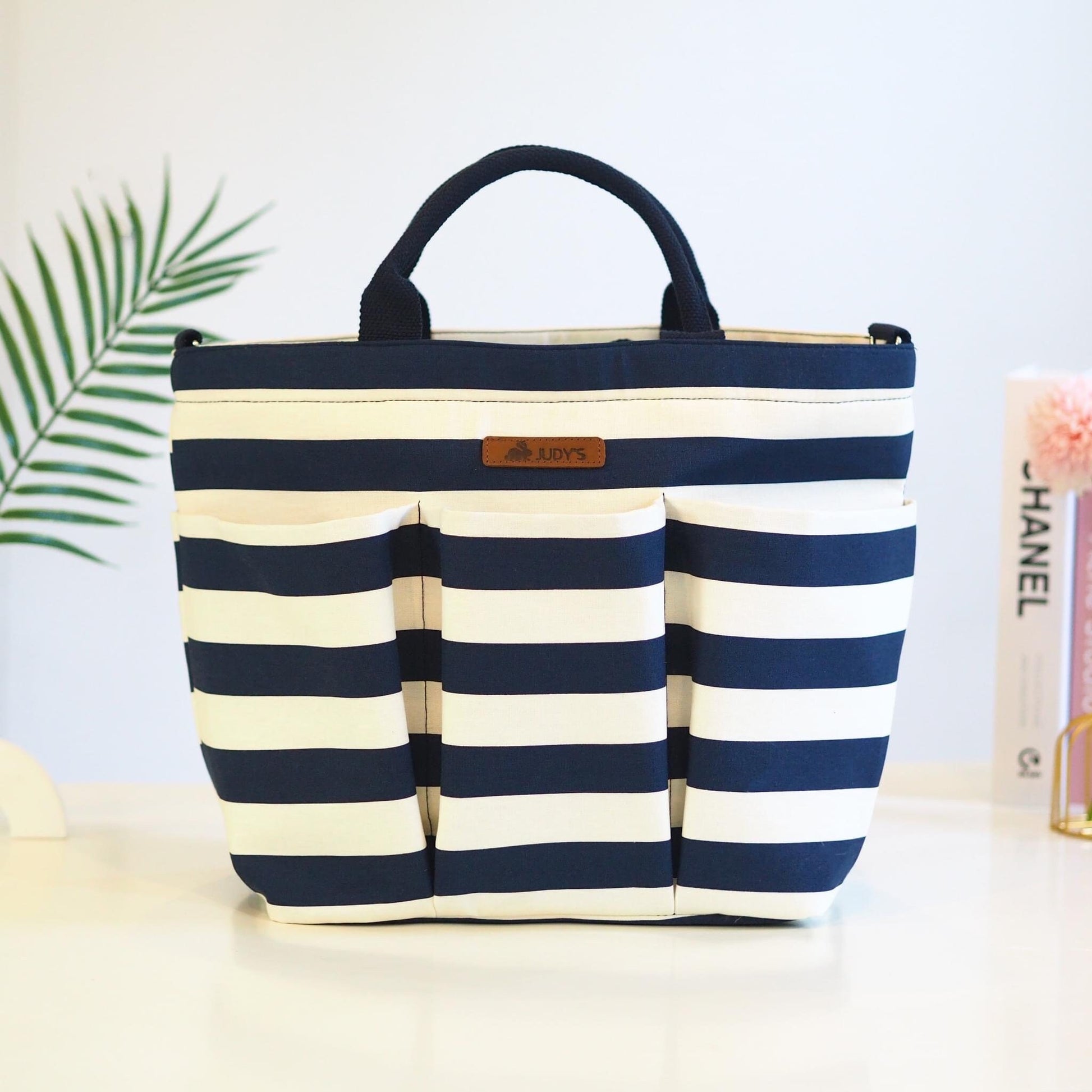 7 Compartment Tote Bag - Stylish and Functional in Blue and White Stripe Pattern